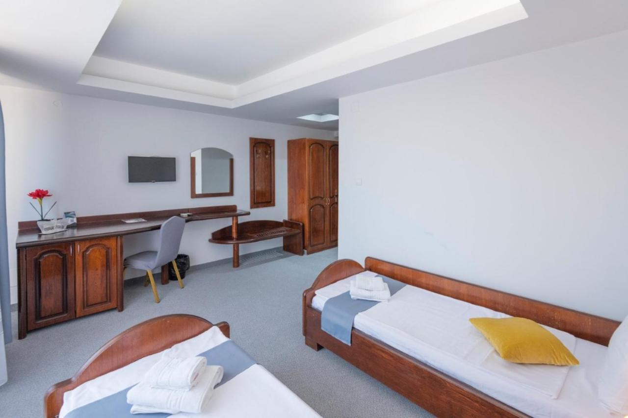 Hotel Randy 콘스탄차 외부 사진