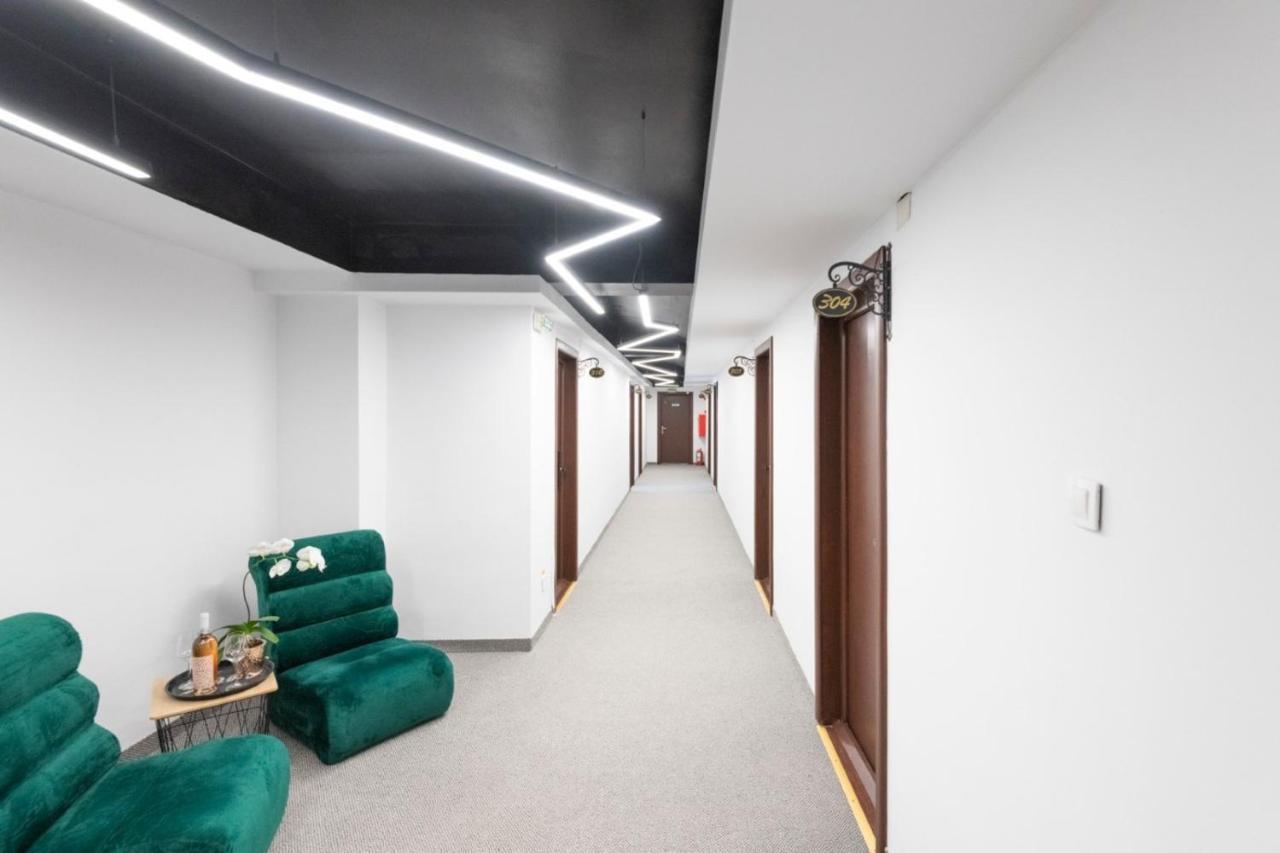 Hotel Randy 콘스탄차 외부 사진